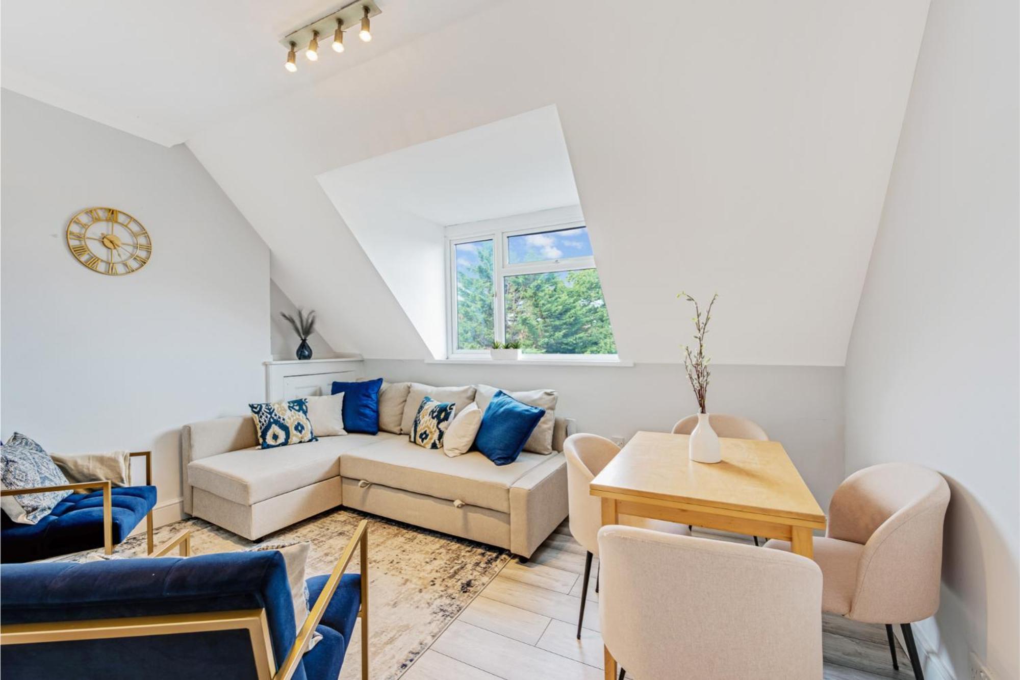 Sweet And Lovely 2Br With Free Parking London Exterior foto